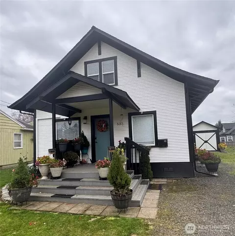 533 W Broadway Ave, Montesano, WA 98563