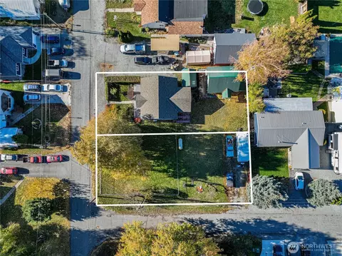 145 N Harris Ave, Manson, WA 98831