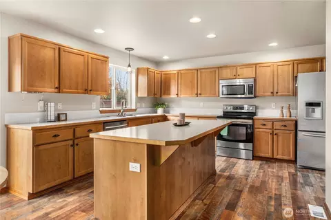 Kitchen - 1503 Riddell Ave NE, Orting, WA 98360 photo 1 of 3