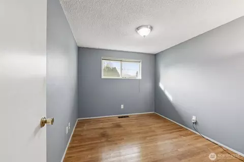 9321 Sharon Dr, Everett, WA 98204 photo 17