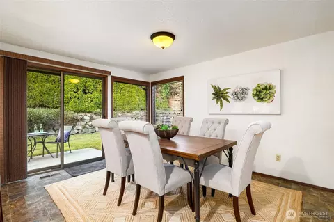 Dining - 401 169th St SE, Bothell, WA 98012 photo 2 of 2