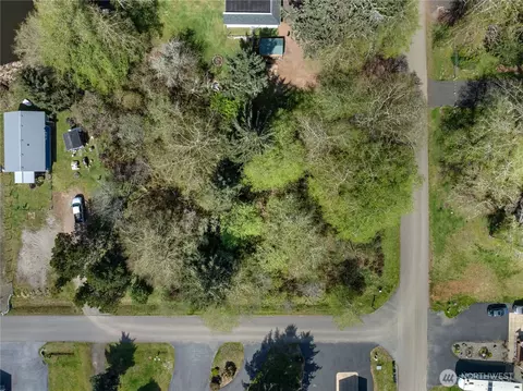 645 Itswoot Ave SE, Ocean Shores, WA 98569