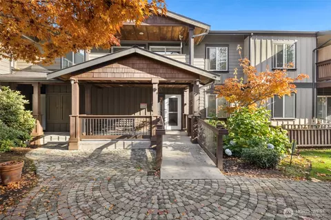 21307 48th Ave W #C313, Mountlake Terrace, WA 98043