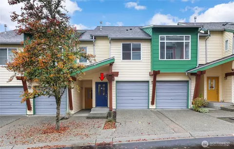 7410 Newcastle Golf Club Rd #G, Newcastle, WA 98059