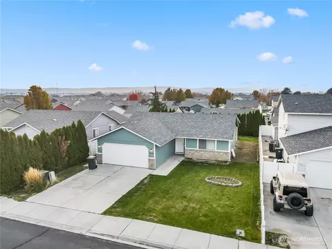 View/Area - 940 S Capstone Ave, Othello, WA 99344 photo 2 of 6