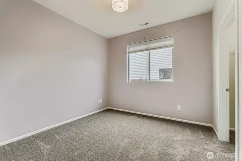 812 Sigafoos Ave NW, Orting, WA 98360 photo 11