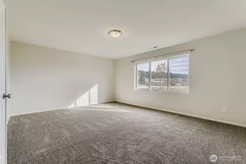 812 Sigafoos Ave NW, Orting, WA 98360 photo 22