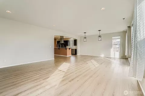 812 Sigafoos Ave NW, Orting, WA 98360 photo 9