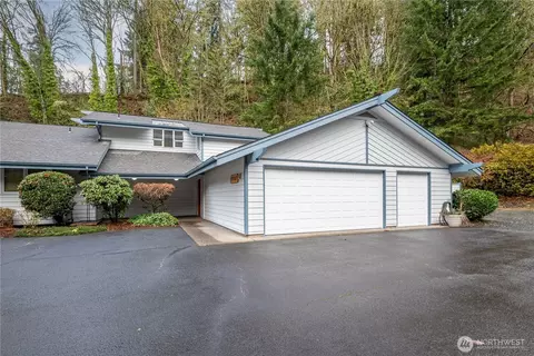 2955 Glenwood Dr #8, Longview, WA 98632