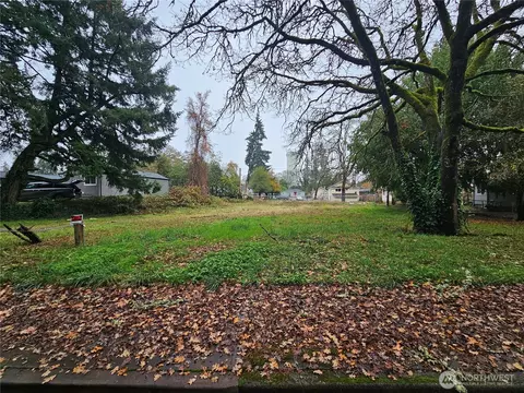 14507 Woodlawn St SW, Lakewood, WA 98498