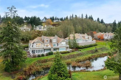 60 Fairway Ln #C, Port Ludlow, WA 98365