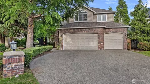 110 247th Ave SE, Sammamish, WA 98074