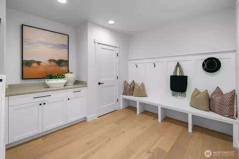 Entry Way - 210 35th Ave E, Seattle, WA 98112 photo 3 of 3