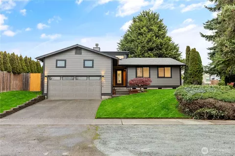 24218 11th Ave S, Des Moines, WA 98198