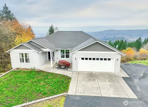 140 Nordstrom Ln, Kelso, WA 98626