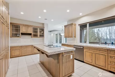 229 Sunset Dr, Longview, WA 98632 photo 12