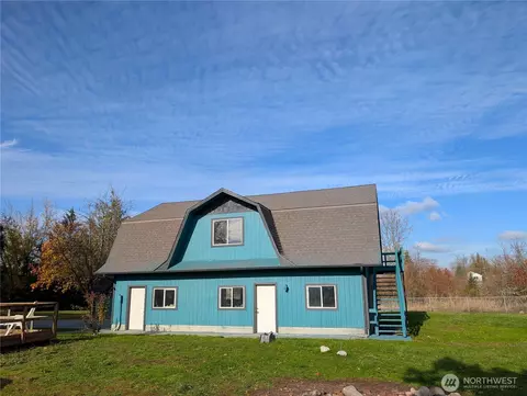 Exterior - 19503 22nd Ave E, Spanaway, WA 98387 photo 9 of 12