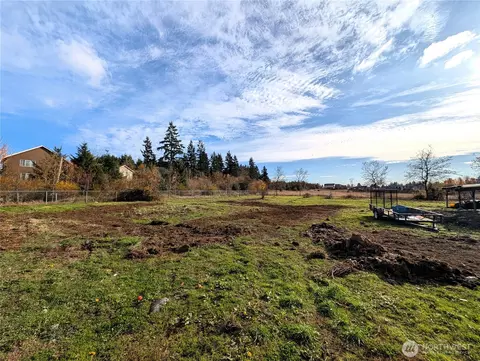 Exterior - 19503 22nd Ave E, Spanaway, WA 98387 photo 5 of 12