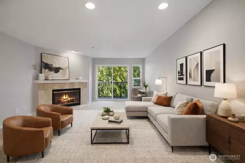 15615 Waynita Way #B-303, Bothell, WA 98011