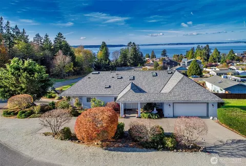 133 Melissa St, Camano Island, WA 98282