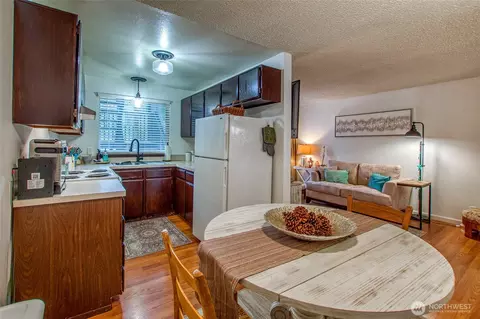 Kitchen - 178 Lovers Ln #A102, Eastsound, WA 98245 photo 1 of 4