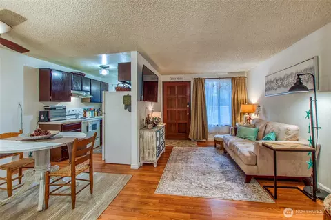 Living - 178 Lovers Ln #A102, Eastsound, WA 98245 photo 4 of 4