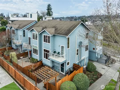 2400 W Boston St, Seattle, WA 98199