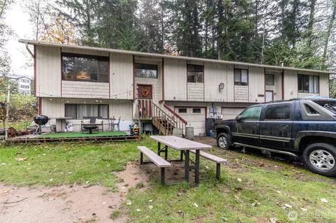 1175 NE 1177 Ne Mcwilliams Rd, Bremerton, WA 98311