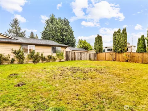 302 1st Ave E, Pacific, WA 98047 photo 32