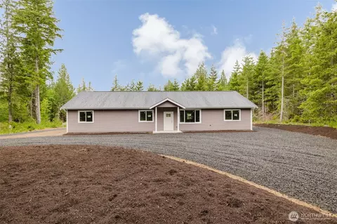 350 E Wild Grape Way, Grapeview, WA 98546