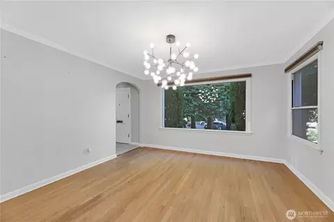 Living - 702 47th St SE, Everett, WA 98203 photo 1 of 2