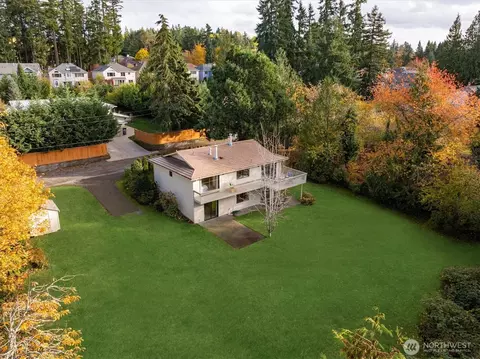 6835 113th Pl SE, Newcastle, WA 98056