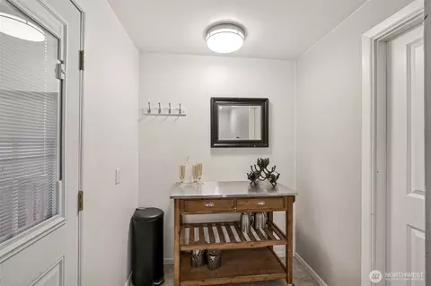 Entry Way - 1776 Lafromboise St, Enumclaw, WA 98022 photo 1 of 1