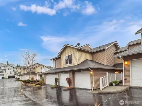 14715 1st Ln NE #202, Duvall, WA 98019
