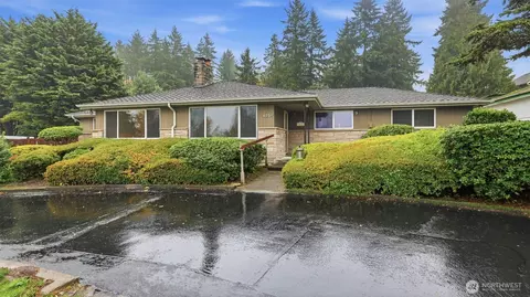 4251 S 160th St, Tukwila, WA 98188