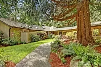 15325 185th Ct NE, Woodinville, WA 98072