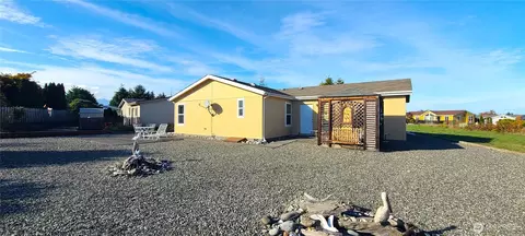 747 W Heritage Loop, Sequim, WA 98382 photo 4