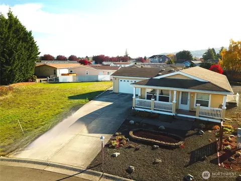 747 W Heritage Loop, Sequim, WA 98382 photo 3