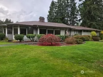 26414 34th Ave E, Spanaway, WA 98387