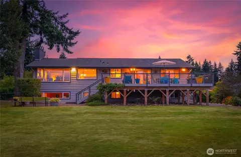 Exterior - 8831 Rivercrest Ave, Everett, WA 98208 photo 10 of 11