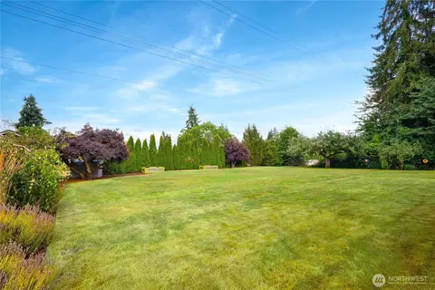 Exterior - 8831 Rivercrest Ave, Everett, WA 98208 photo 4 of 11
