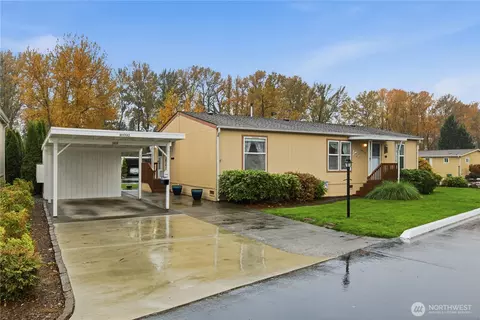 10702 63rd St E #36B, Puyallup, WA 98372