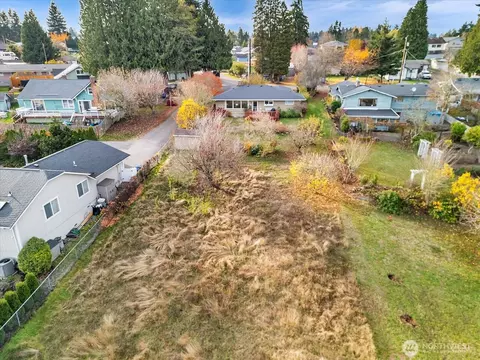 7723 Cascade Dr, Everett, WA 98203 photo 3