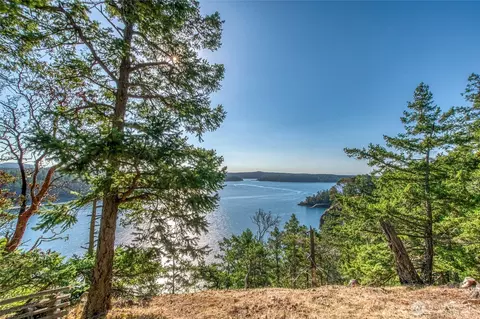 View/Area - 573 Harborview Ln, Orcas Island, WA 98243 photo 4 of 8