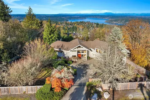17008 SE 59th St, Bellevue, WA 98006