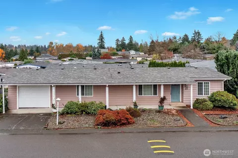 2500 Alder St #16, Milton, WA 98354