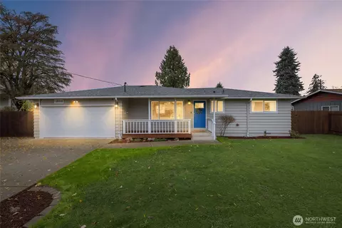 12010 Waller Rd E, Tacoma, WA 98446