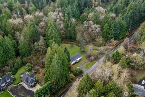 6605 Boston Harbor Rd NE, Olympia, WA 98506