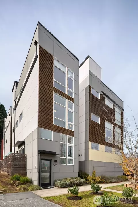 2905 18th Ave S, Seattle, WA 98144