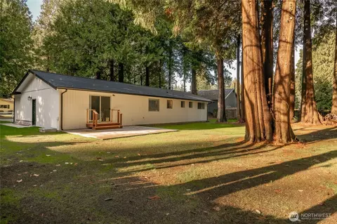 Exterior - 8030 Dean Dr, Custer, WA 98240 photo 8 of 9